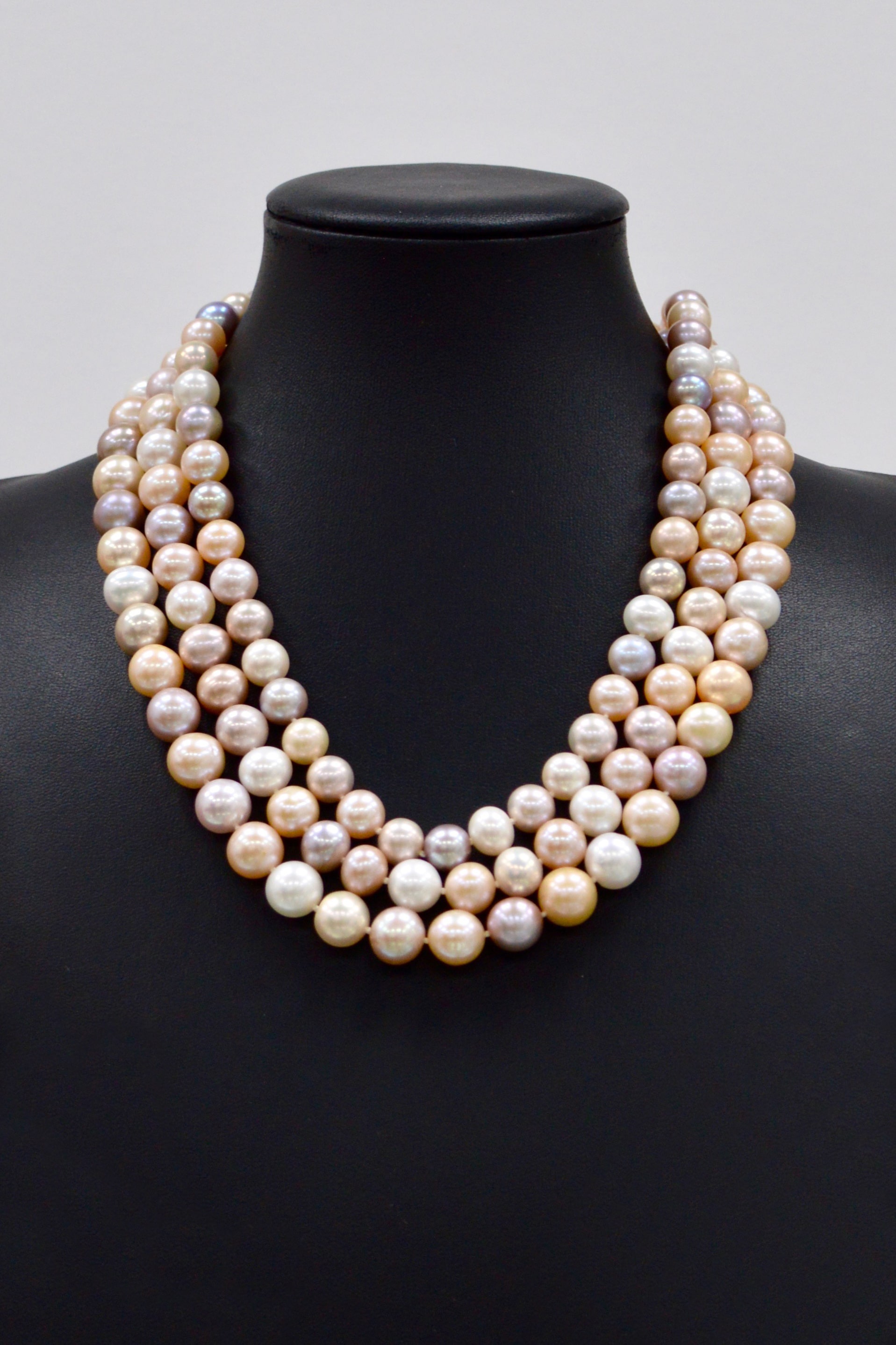Mallorca Pearl - Basic Life Collection - Multicolor Triple Necklace