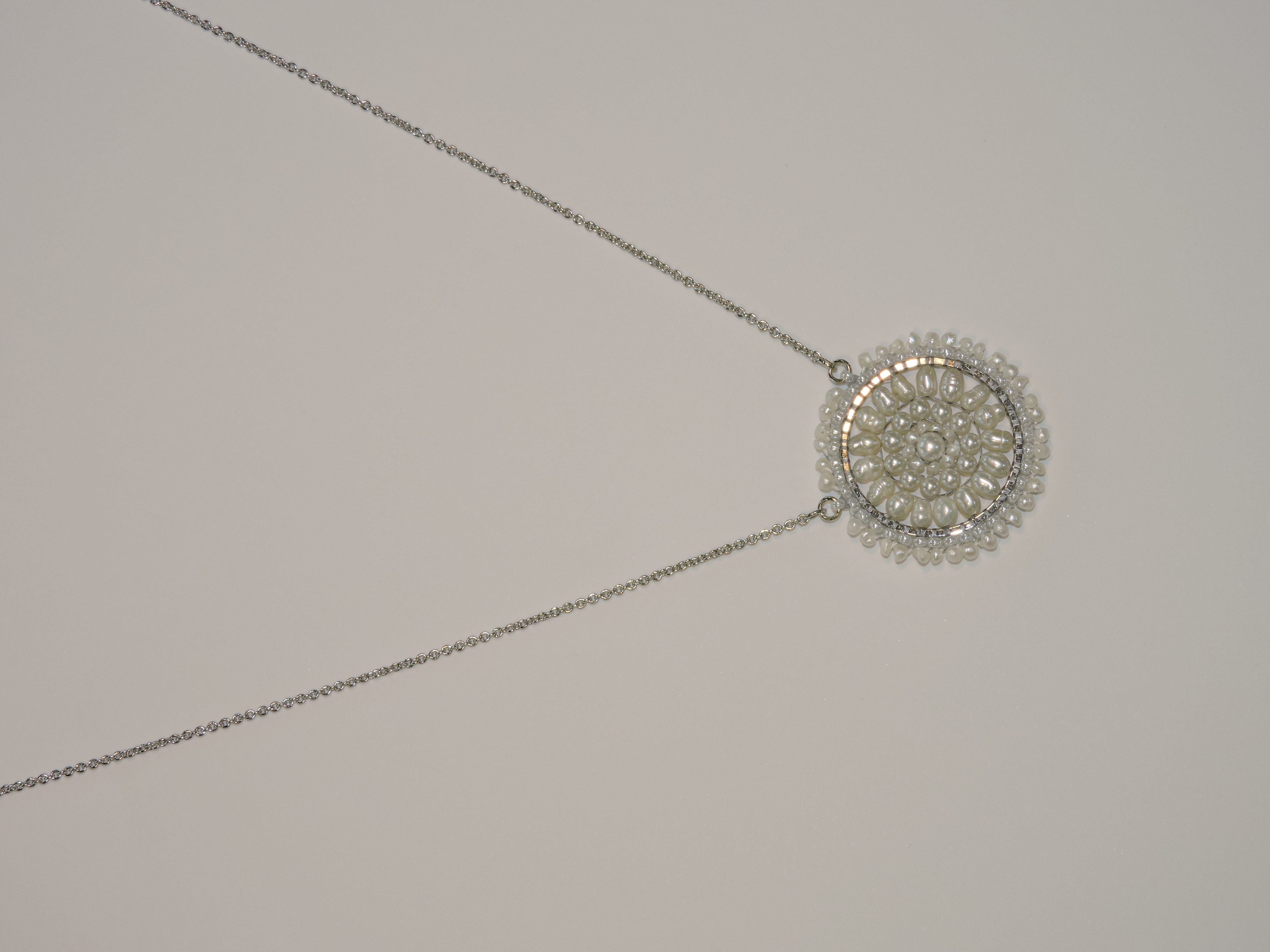 Pearl medallion necklace rodium pearls | Mallorca Pearl Shop